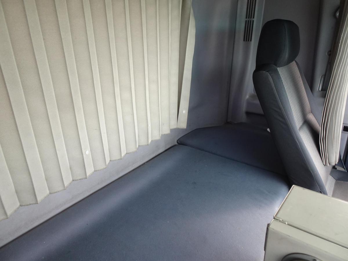 中古散水車 日野 レンジャー