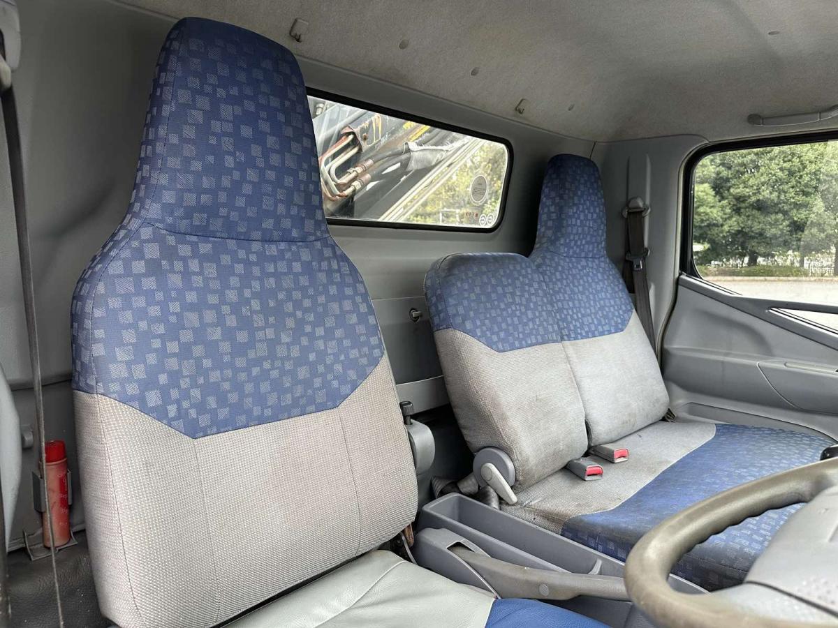 中古クレーン 三菱ふそう キャンター