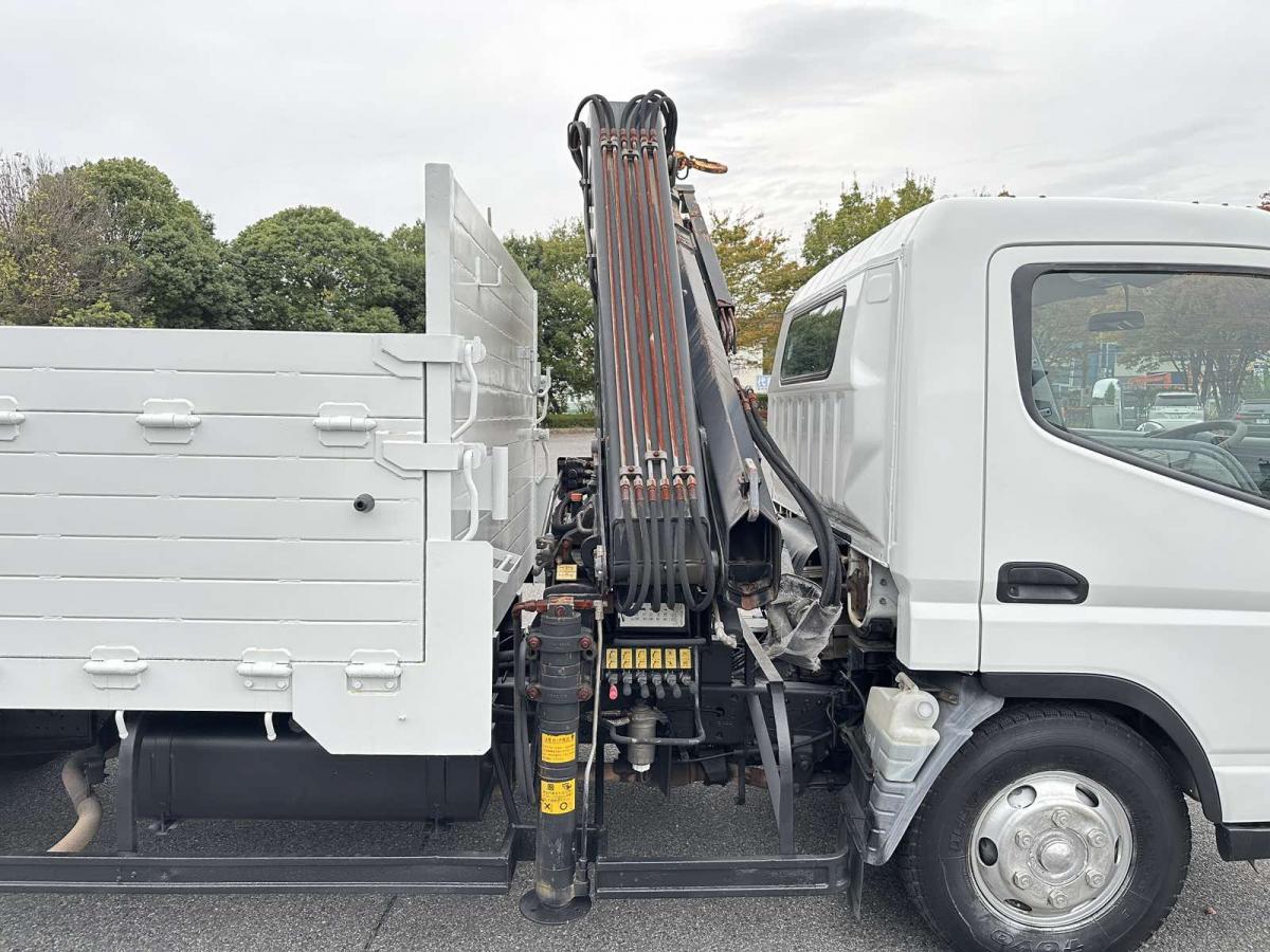 中古クレーン 三菱ふそう キャンター