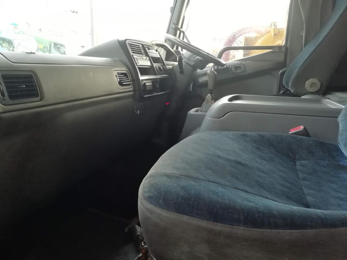 中古クレーン 三菱ふそう ファイター