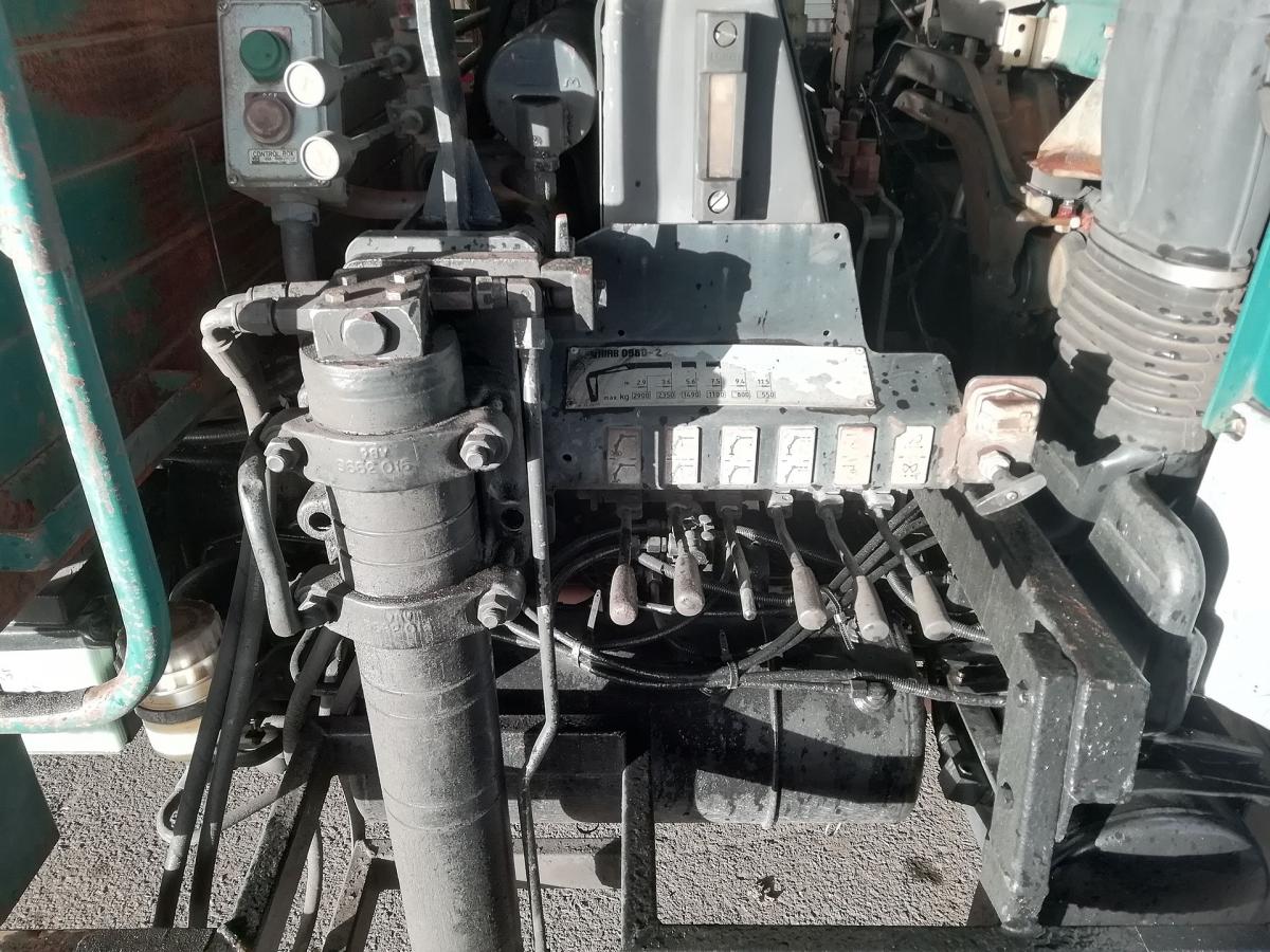 中古クレーン 三菱ふそう ファイター