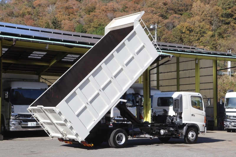 中古深ダンプ 日野 レンジャー