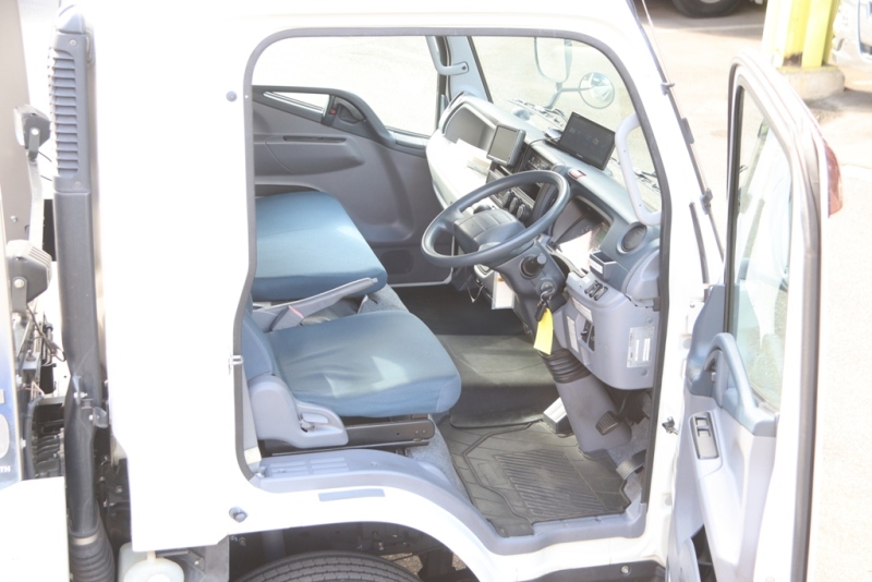 中古キャリアカー(積載車) 三菱ふそう キャンター