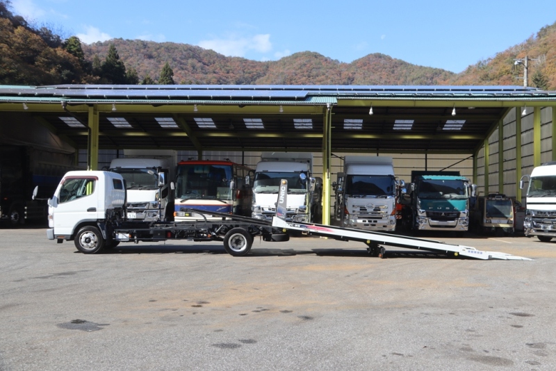 中古キャリアカー(積載車) 三菱ふそう キャンター