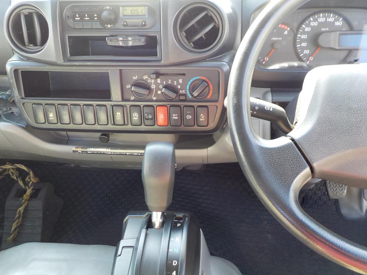 中古平ボディ トヨタ ダイナ