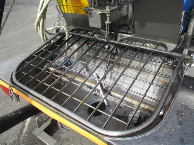 中古コンクリートポンプ車 日野 デュトロ