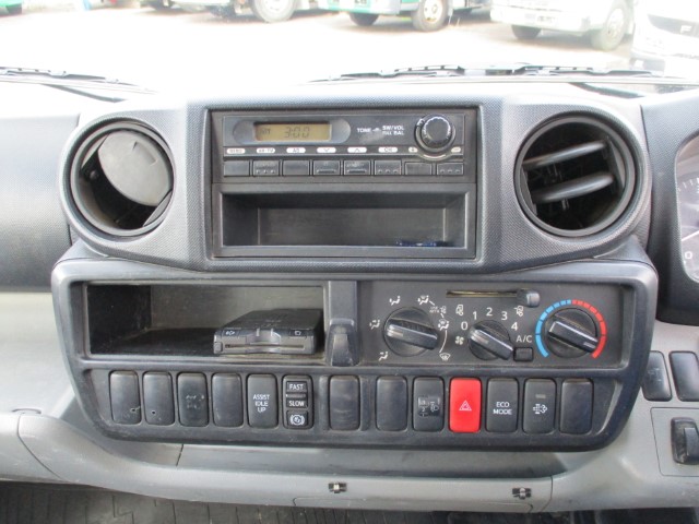 中古コンクリートポンプ車 日野 デュトロ