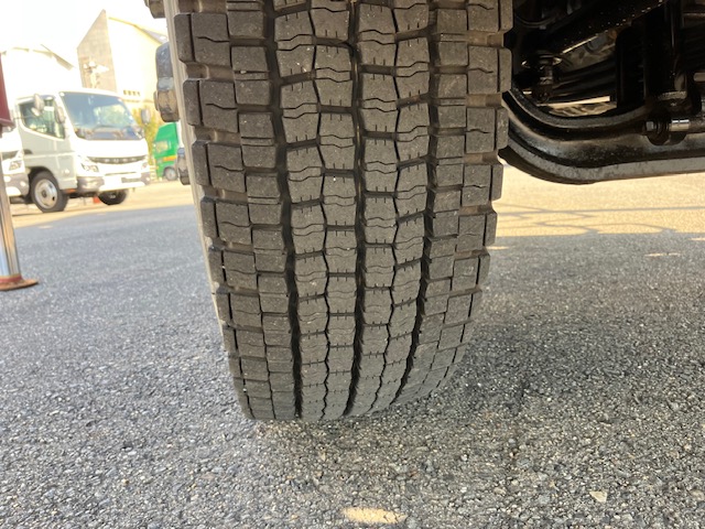 中古クレーン いすゞ フォワード