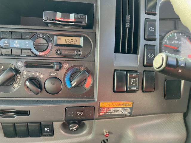 中古クレーン いすゞ フォワード