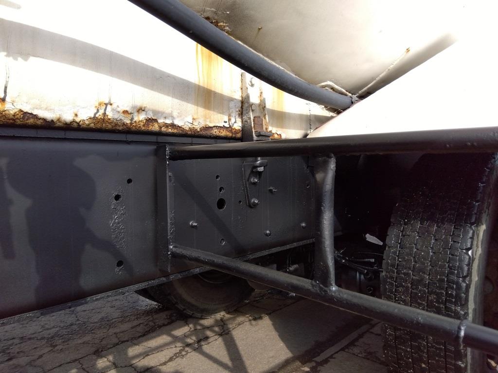 中古粉粒体運搬車 いすゞ ギガ