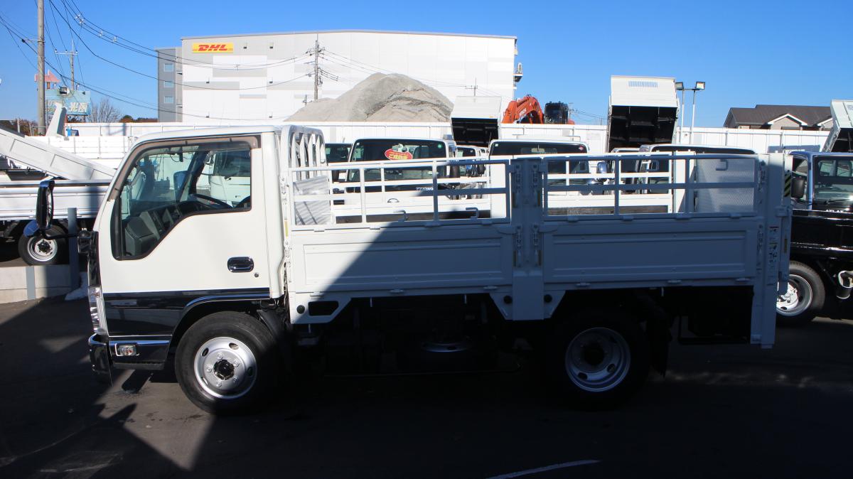 中古平ボディ いすゞ エルフ