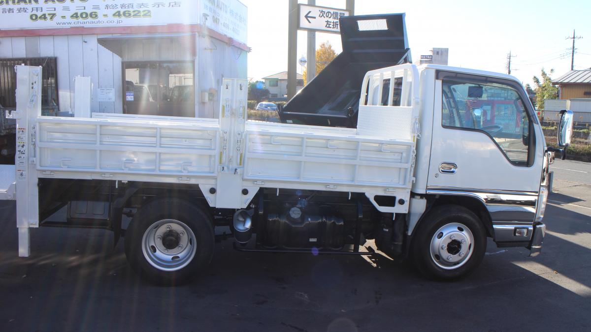 中古平ボディ いすゞ エルフ