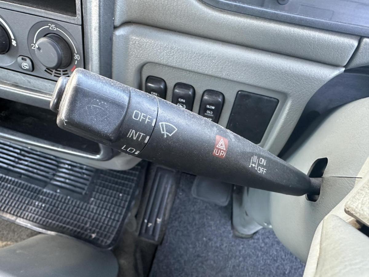 中古クレーン 三菱ふそう ファイター