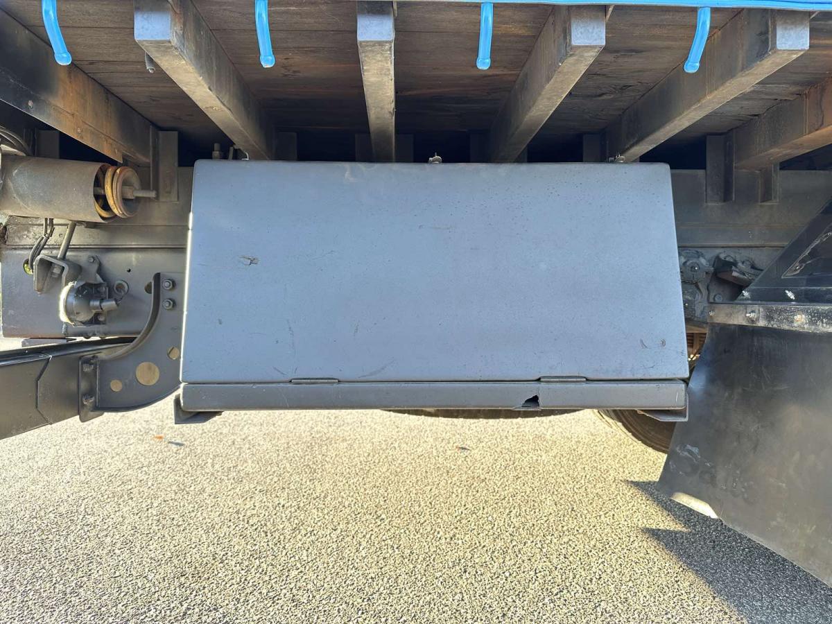 中古クレーン 三菱ふそう ファイター