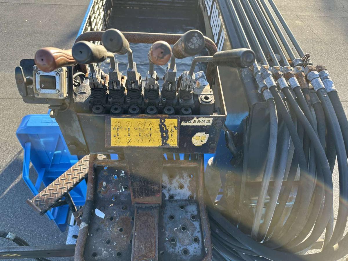 中古クレーン 三菱ふそう ファイター