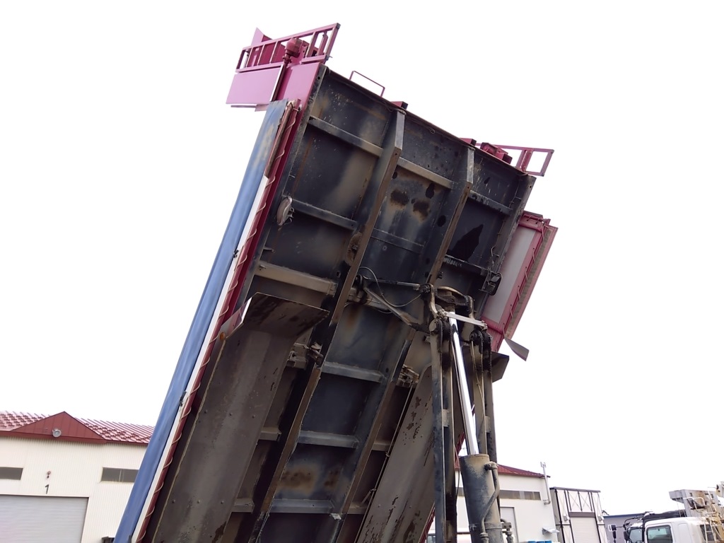 中古ダンプ 日野 プロフィア