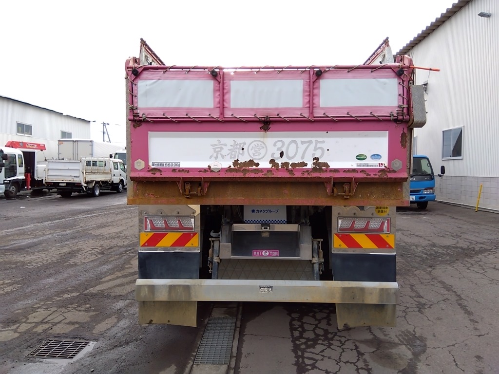 中古ダンプ 日野 プロフィア