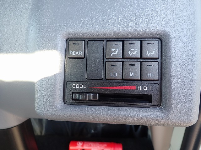 中古平ボディ 三菱ふそう キャンター