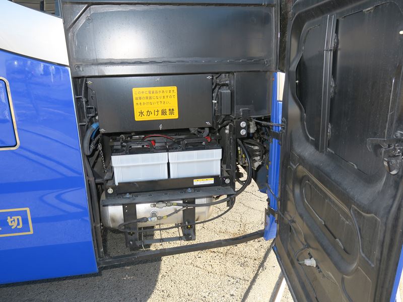 中古バス 日野 セレガ