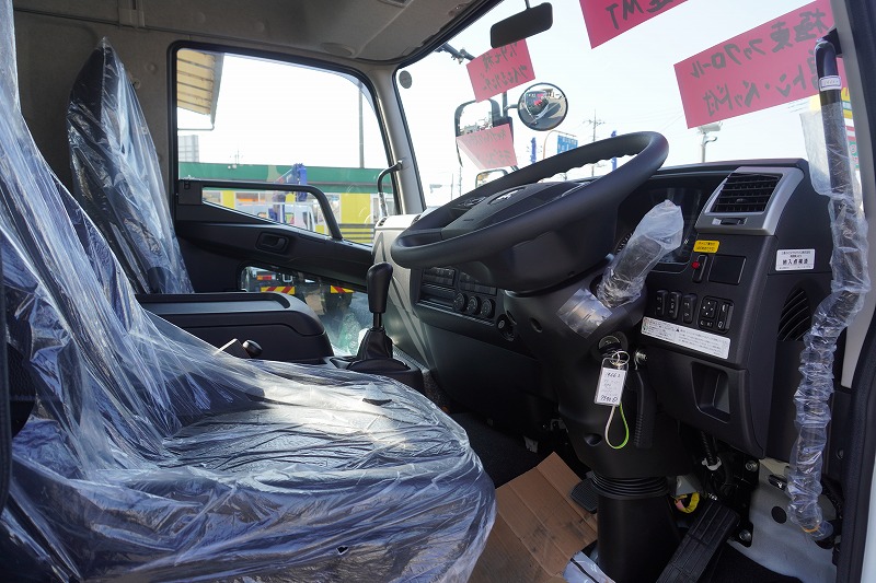中古コンテナ車 三菱ふそう ファイター