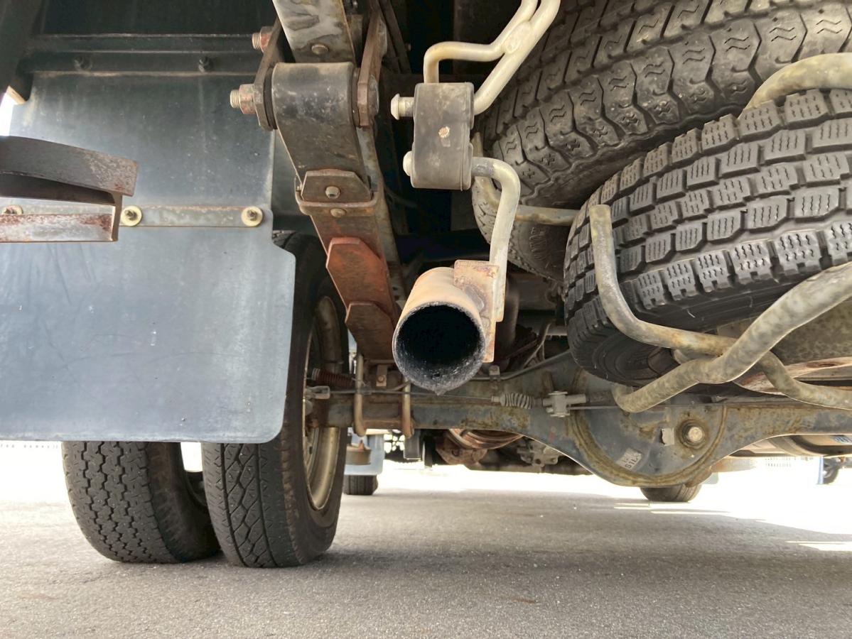 中古高所作業車 ニッサン バネット