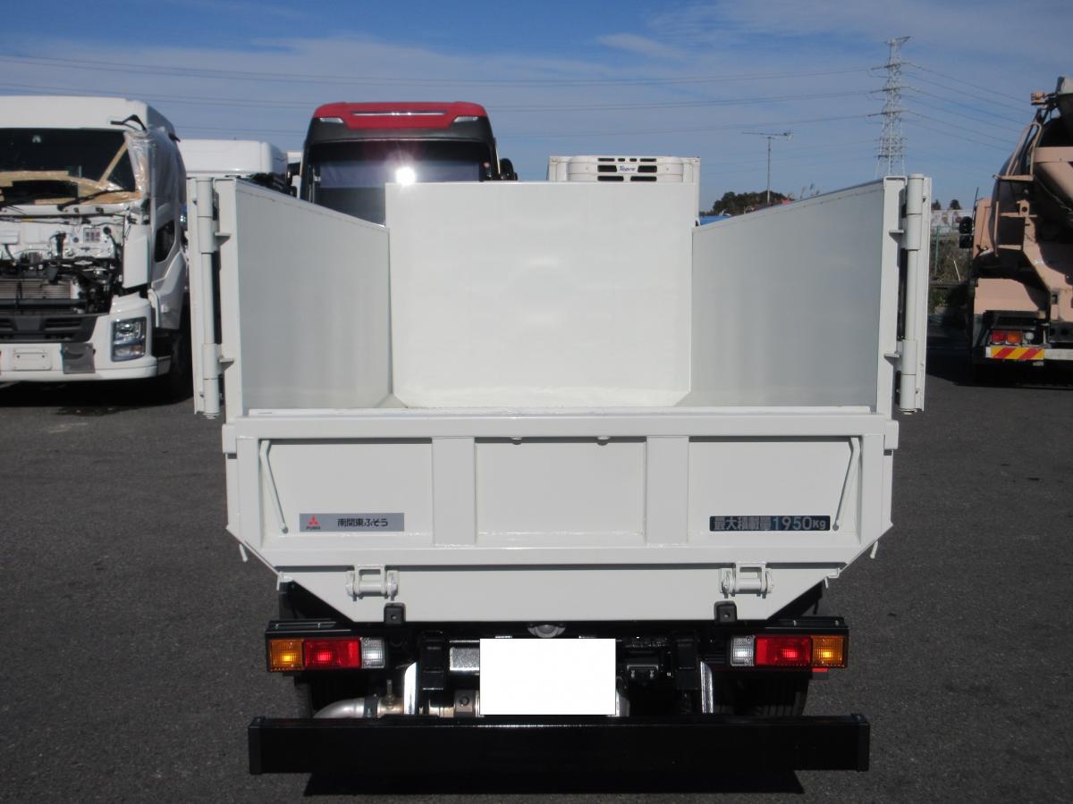 中古深ダンプ 三菱ふそう キャンター
