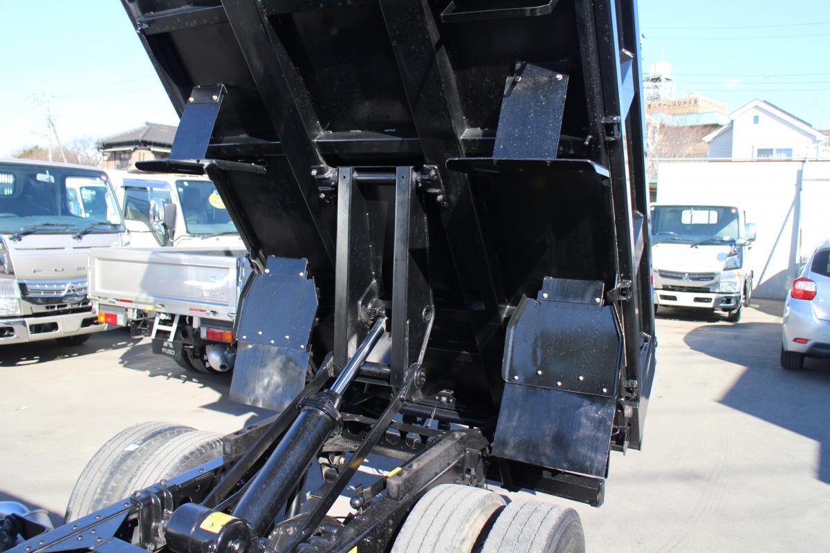 中古ダンプ いすゞ エルフ