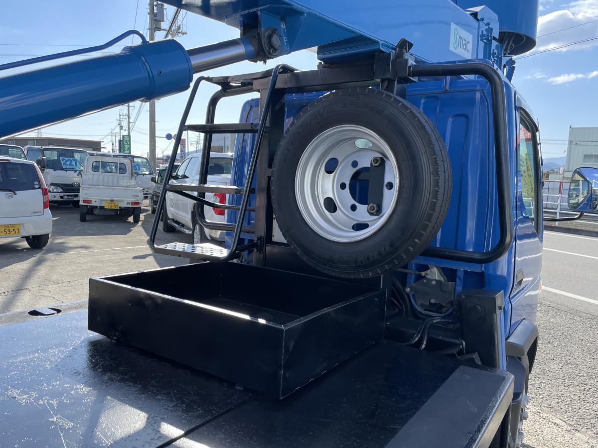 中古高所作業車 三菱ふそう キャンター