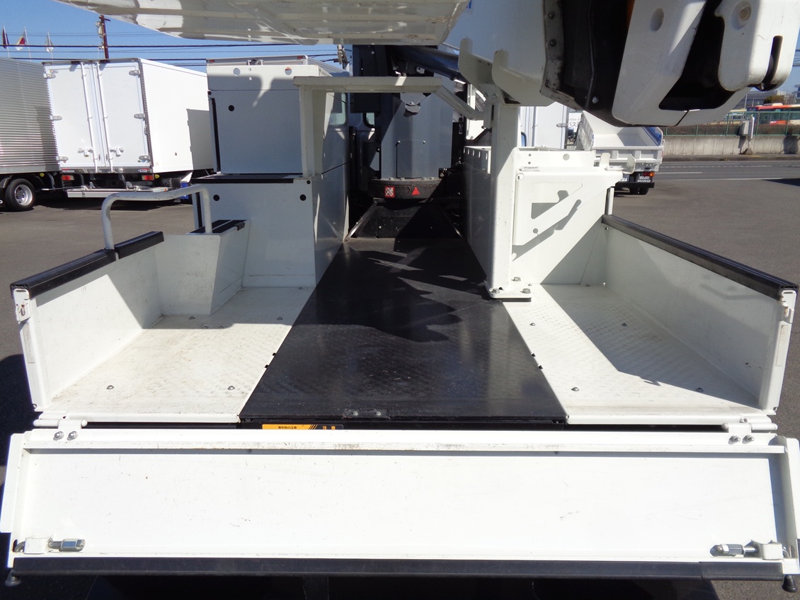 中古高所作業車 日野 デュトロ