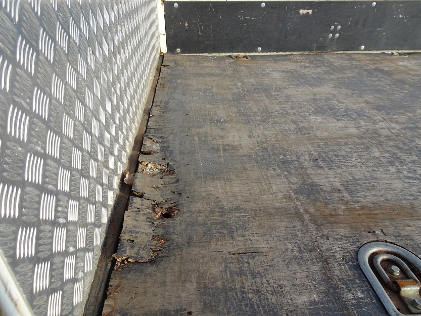 中古クレーン 三菱ふそう ファイター