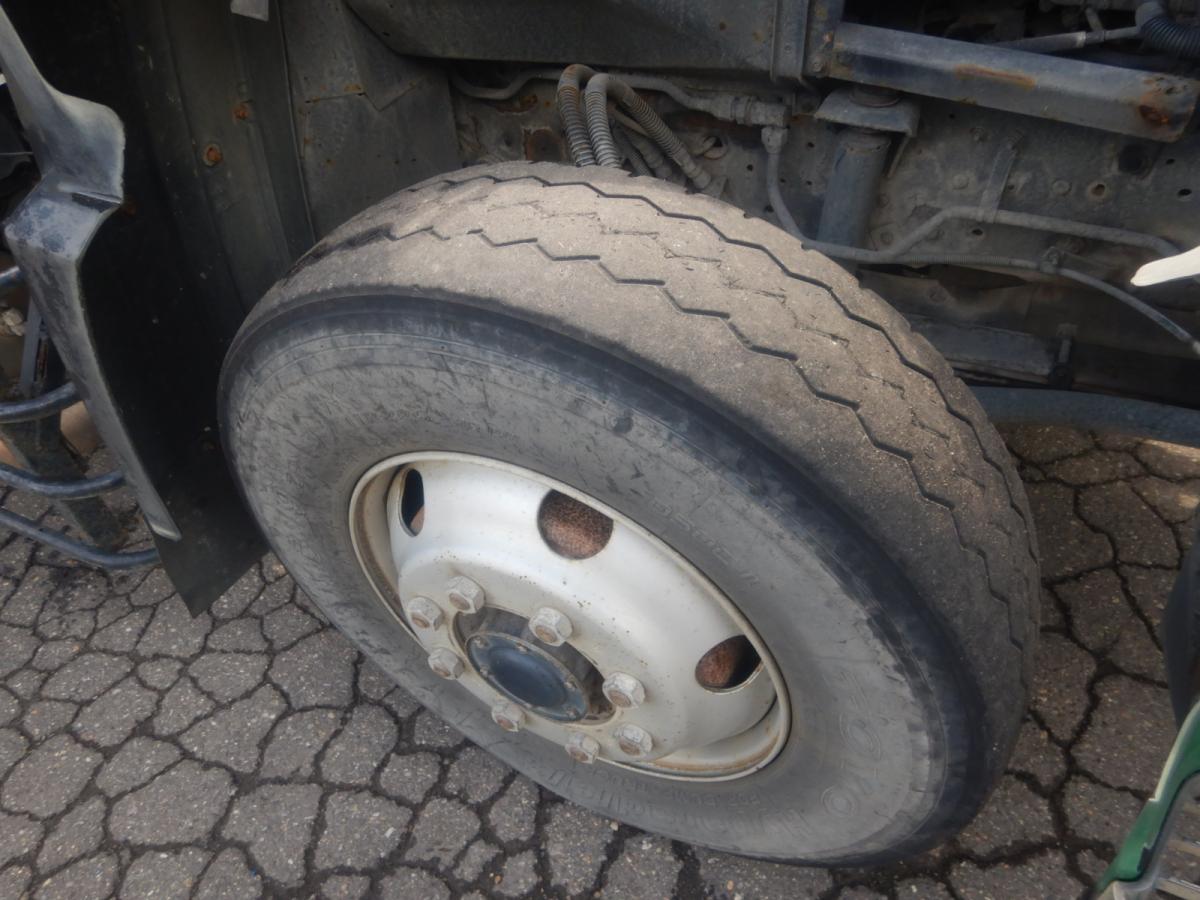 中古ダンプ UDトラックス クオン