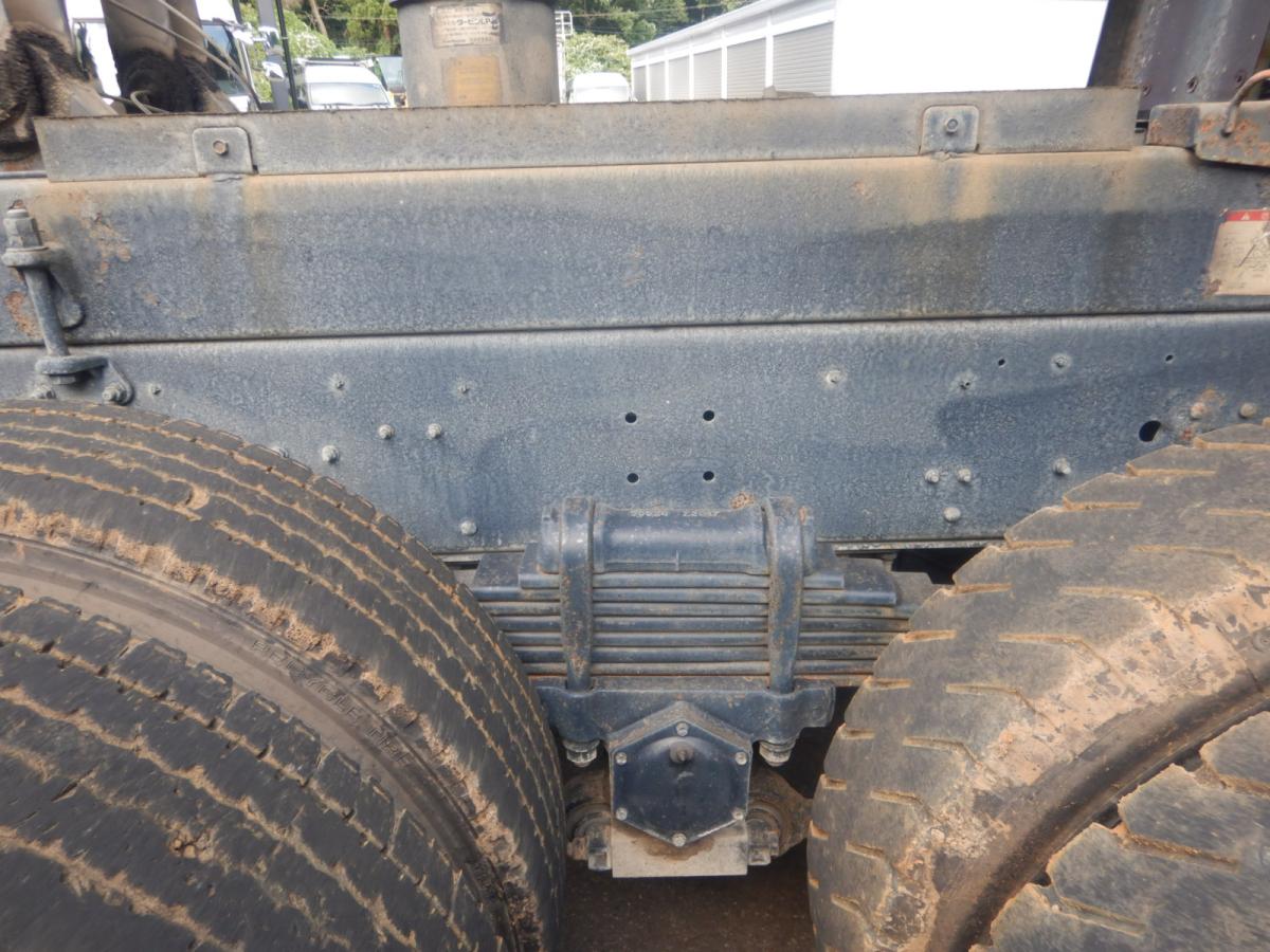 中古ダンプ UDトラックス クオン