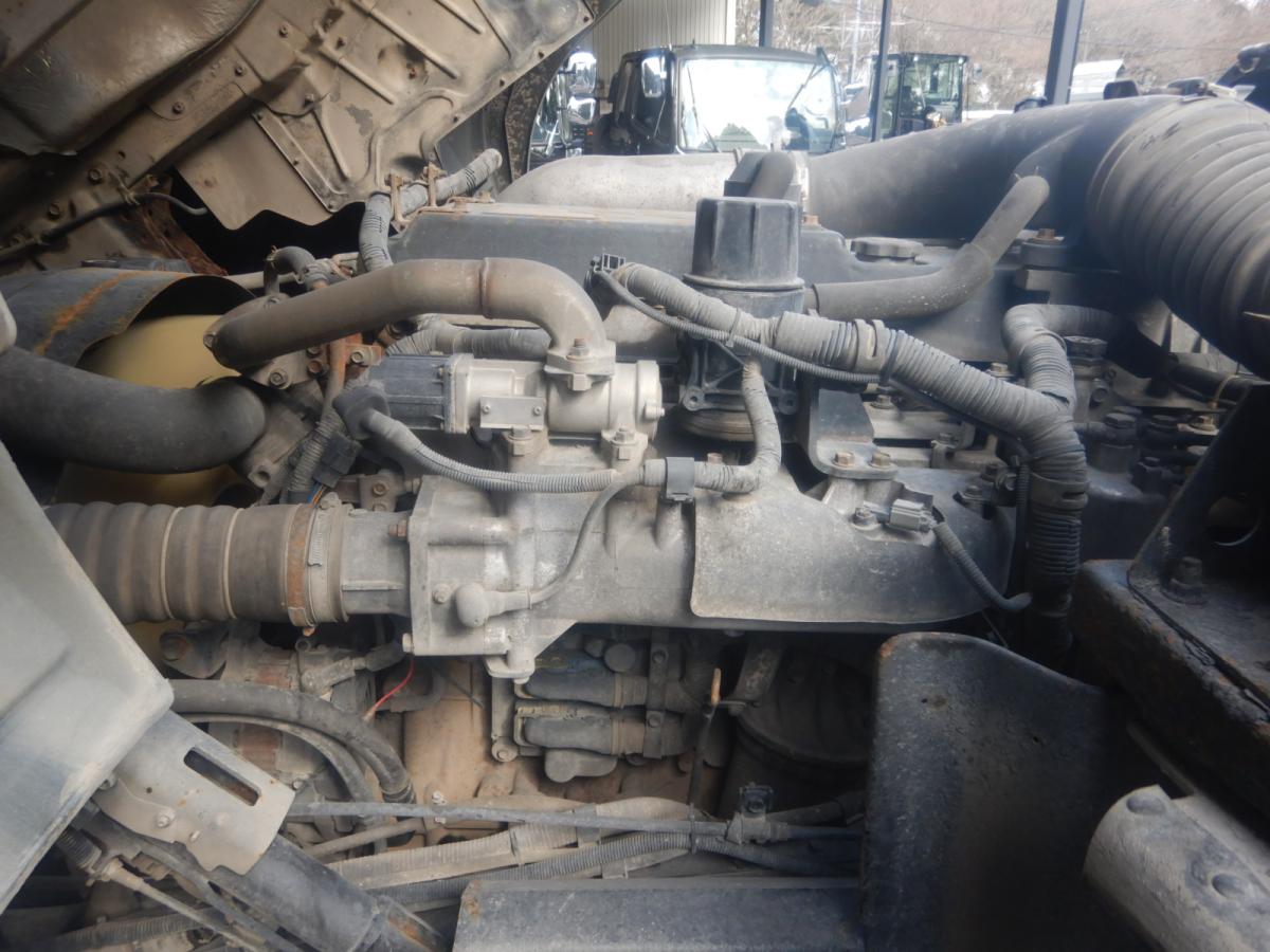 中古ダンプ UDトラックス クオン