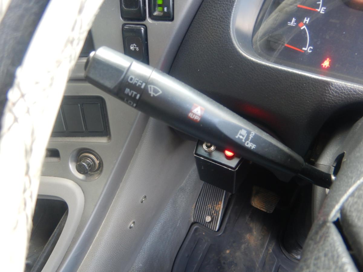 中古ダンプ UDトラックス クオン