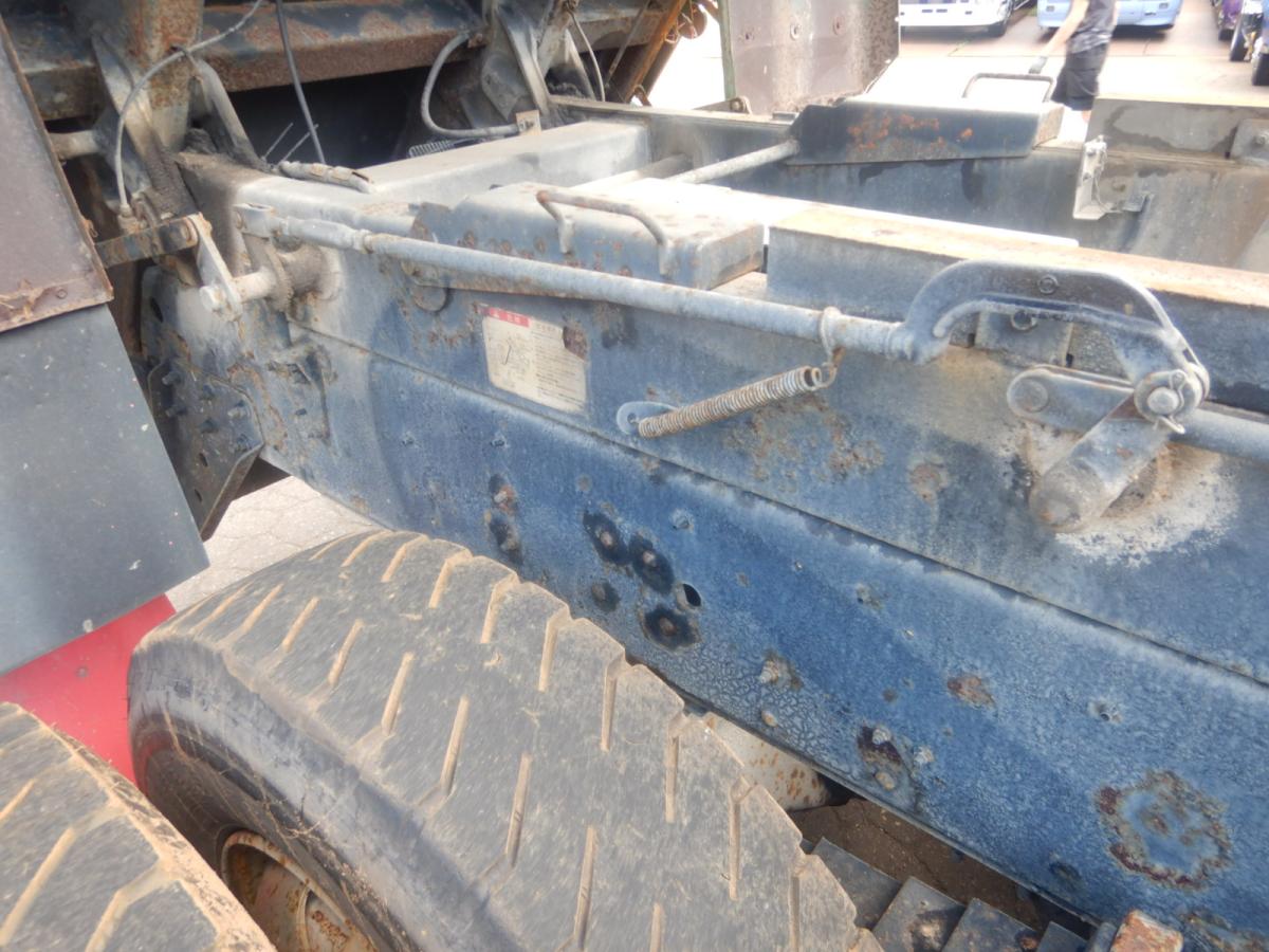 中古ダンプ UDトラックス クオン