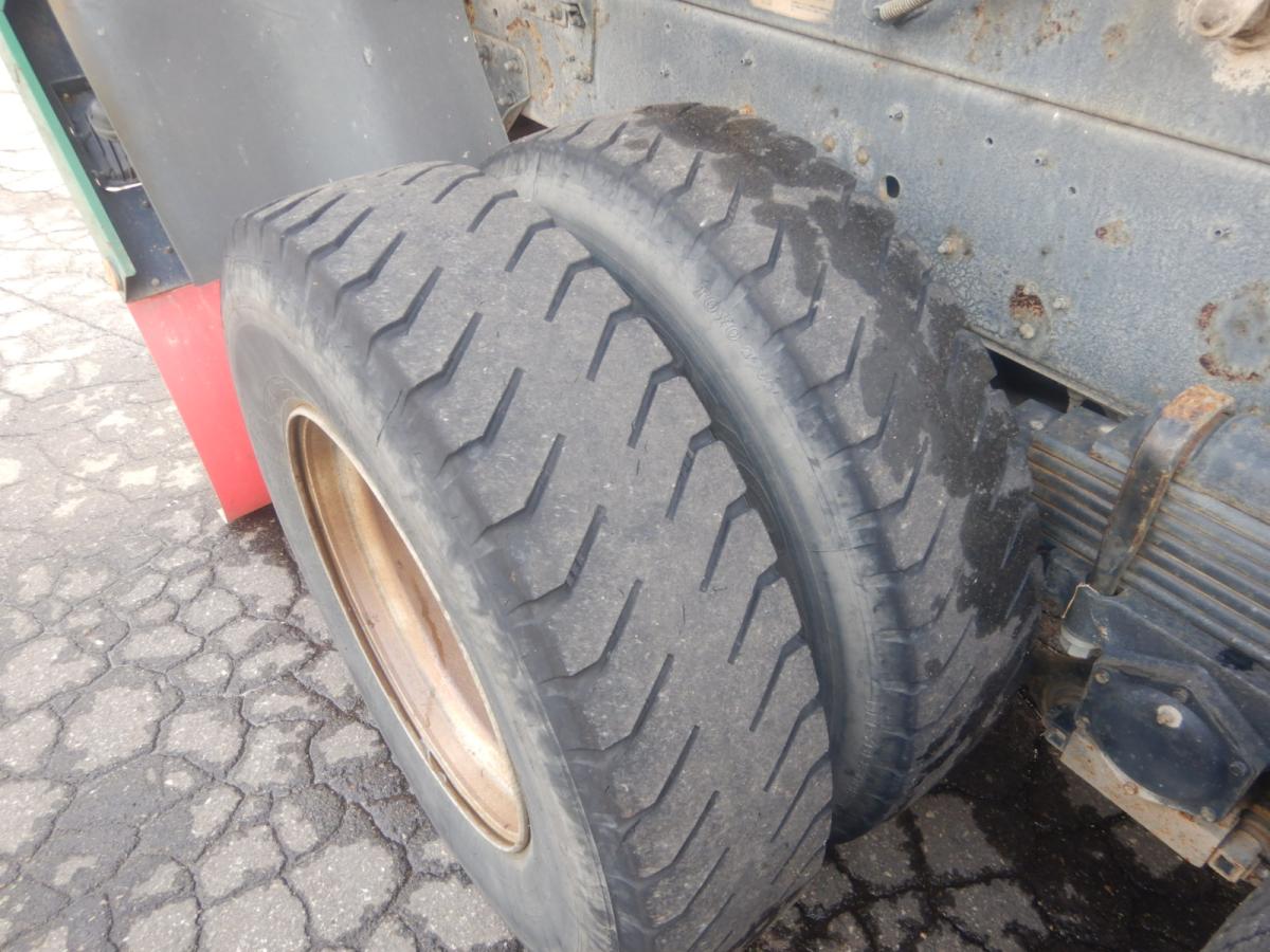 中古ダンプ UDトラックス クオン