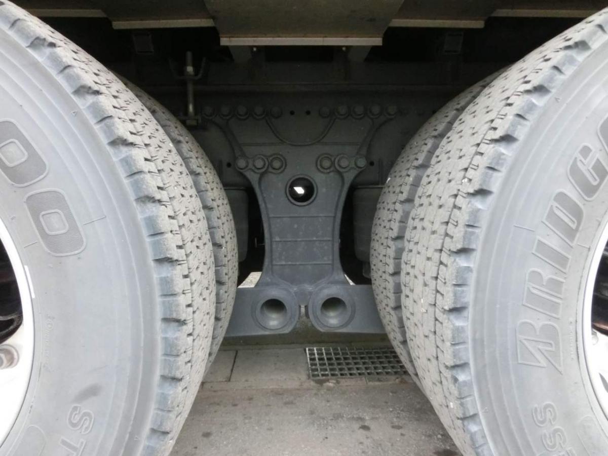 中古冷凍バン 日野 プロフィア