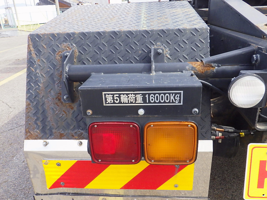 中古トラクタ いすゞ ギガ