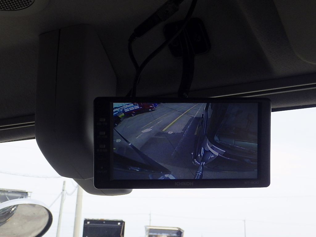 中古トラクタ いすゞ ギガ