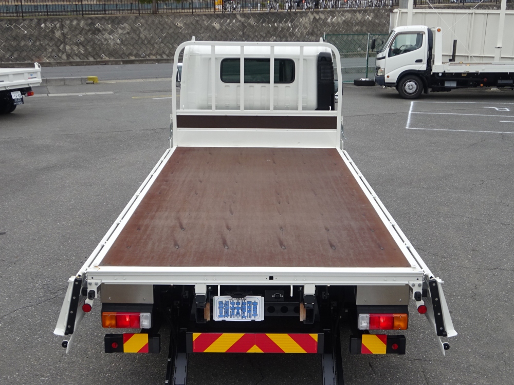 中古平ボディ 日野 デュトロ