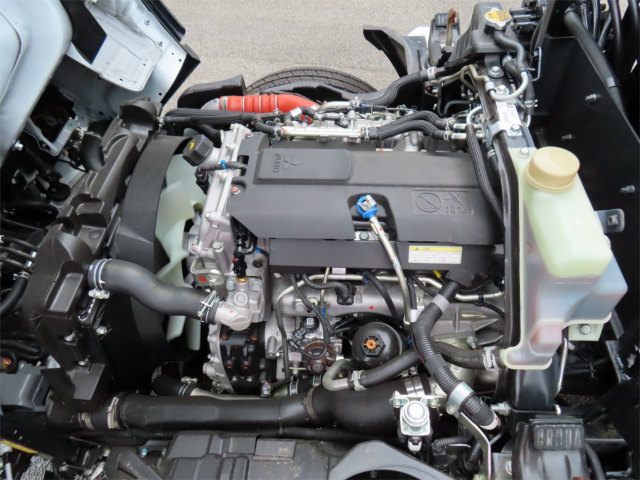 中古コンテナ車 三菱ふそう キャンター