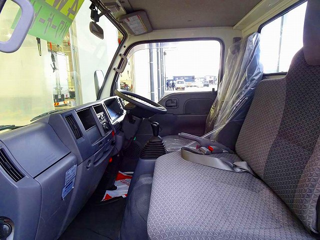 中古平ボディ いすゞ エルフ