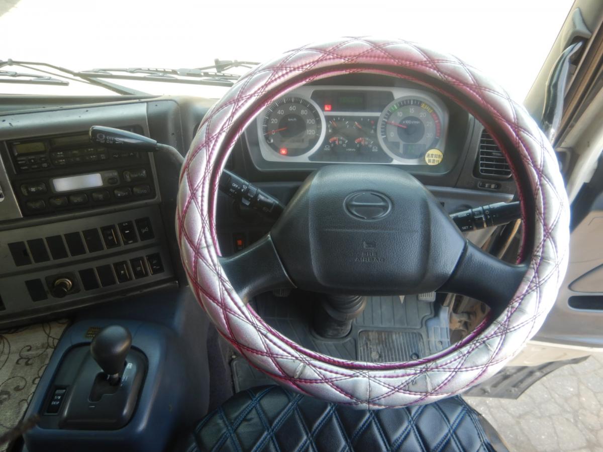 中古トラクタ 日野 プロフィア