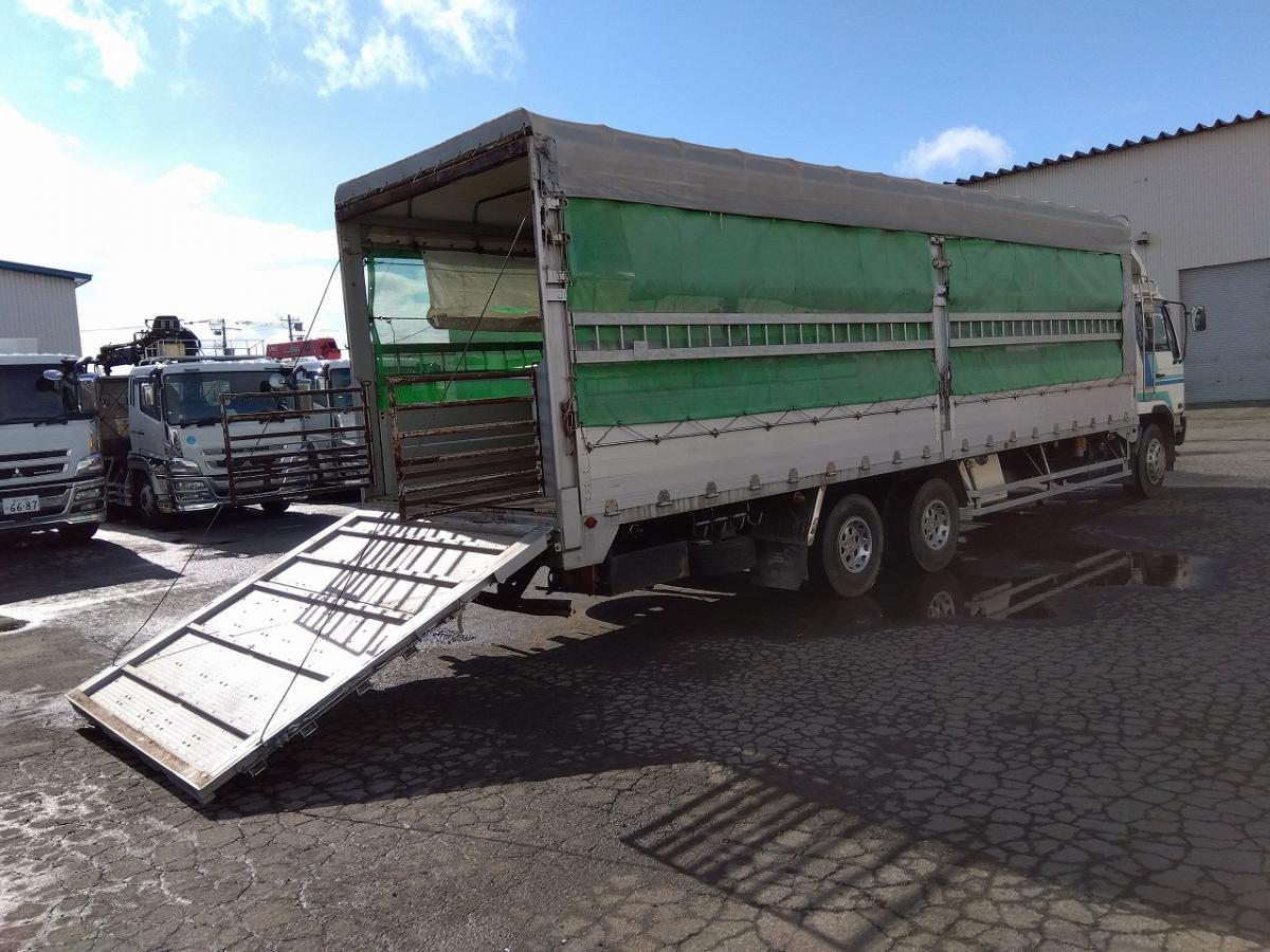 中古平アルミブロック UDトラックス コンドル