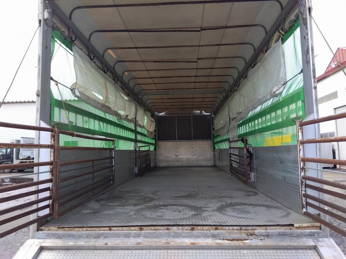 中古平アルミブロック UDトラックス コンドル