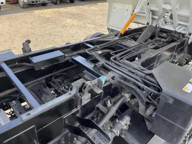 中古塵芥車(パッカー車) 三菱ふそう キャンター