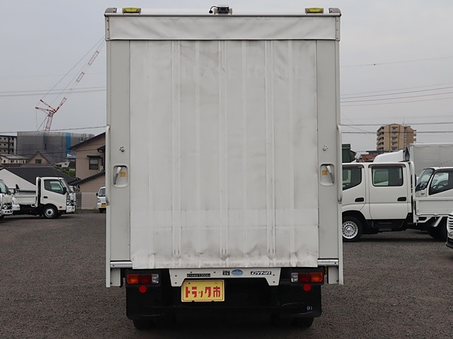 中古アルミバン トヨタ ダイナ