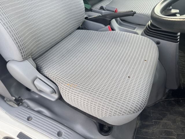 中古クレーン トヨタ トヨエース