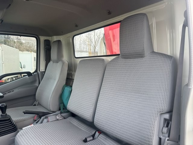 中古クレーン トヨタ トヨエース