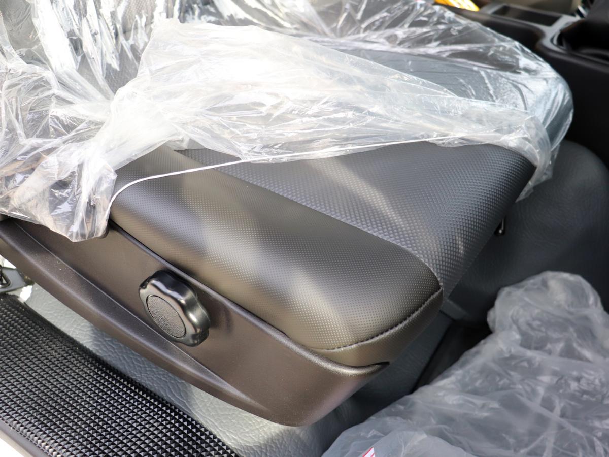 中古コンテナ車 三菱ふそう ファイター